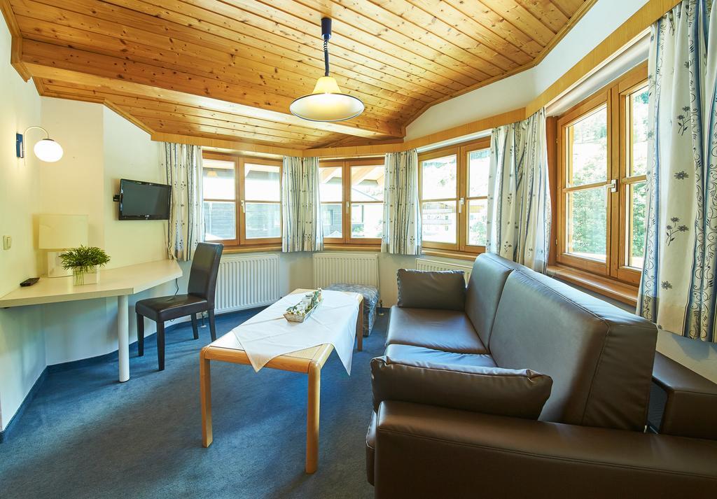 Holiday Lodge Felix Saalbach-Hinterglemm Bagian luar foto