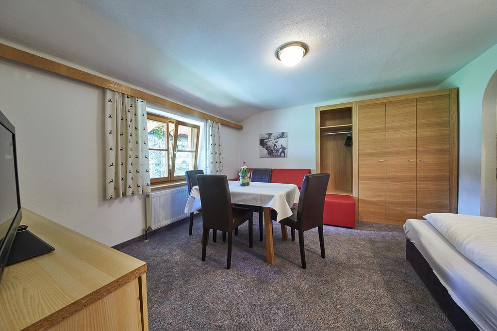 Holiday Lodge Felix Saalbach-Hinterglemm Bagian luar foto