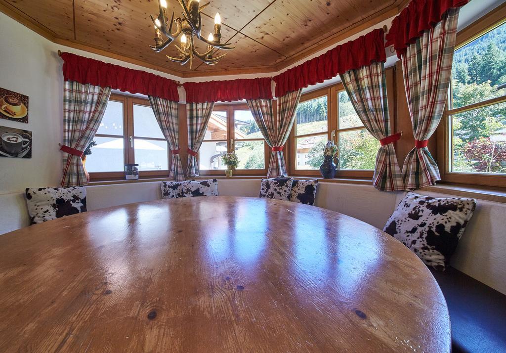 Holiday Lodge Felix Saalbach-Hinterglemm Bagian luar foto